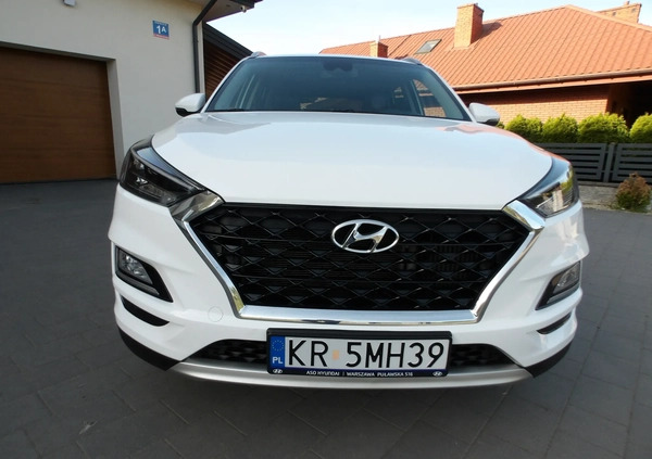 Hyundai Tucson cena 82900 przebieg: 75000, rok produkcji 2018 z Garwolin małe 92